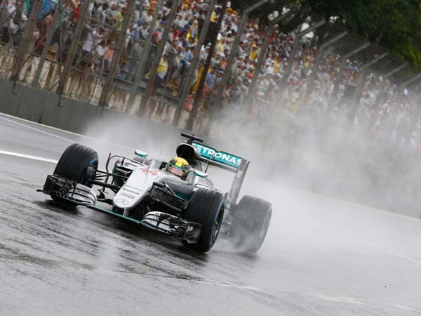 Mercedes Team Announces The Launch Date Of 2017 F1 Car