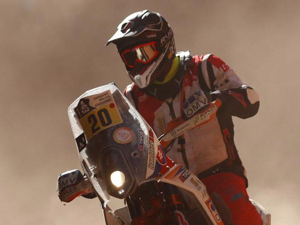 Two Big Name Exit Dakar 2017 — Nasser Al-Attiyah And Carlos Sainz