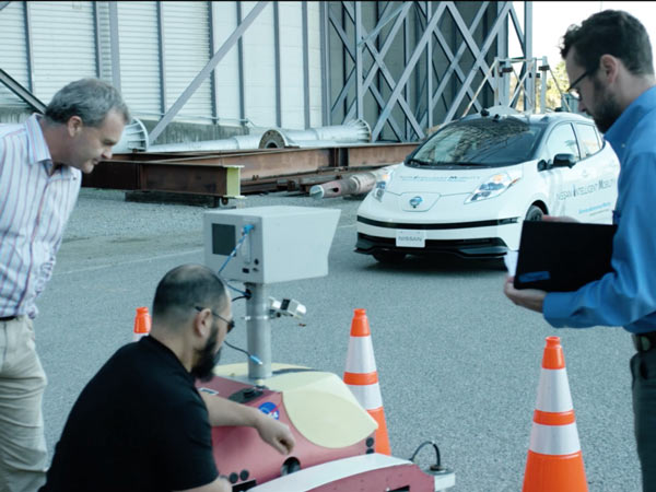 CES 2017: Microsoft Showcases the Connected Car Platform