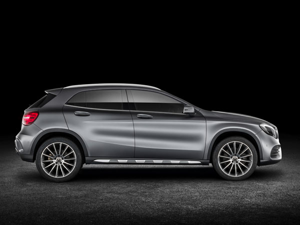 Detroit Auto Show: Mercedes-Benz GLA Facelift Revealed