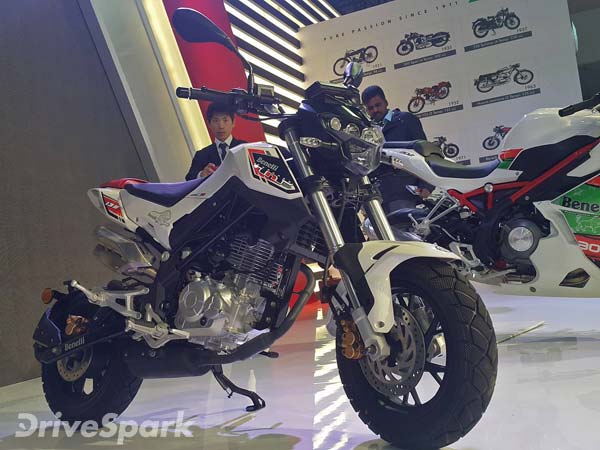 Benelli TNT 135 Minibike Spotted During Photoshoot; Launch Imminent