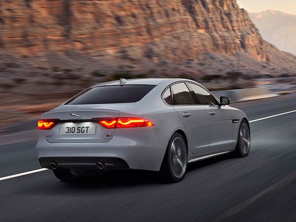 Tata Motors’ Jaguar Land Rover Records Best Sales For 2016