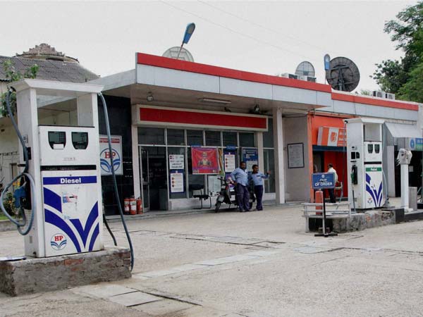 Neither Consumers, Nor Fuel Stations Have To Pay Surcharge On Card Payments: Government