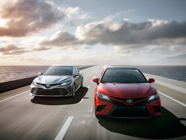 2017 Detroit Auto Show: Toyota Camry Revealed