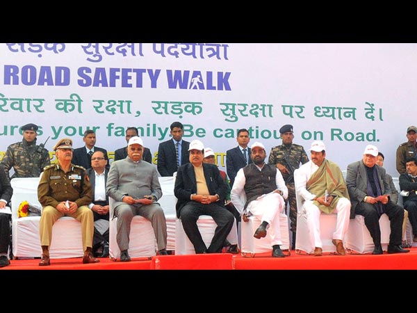 SIAM Kick-Starts Road Safety Week With ‘Walk for Safety’