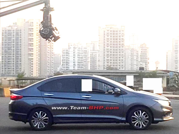 India-Bound 2017 Honda City Facelift Spied During Ad Shoot