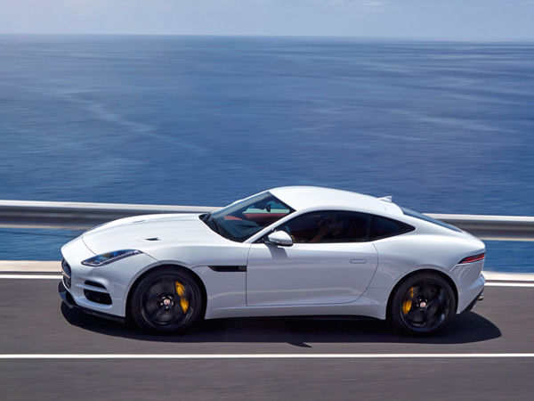 2017 Jaguar F-Type Launched With World-First Go-Pro Technology