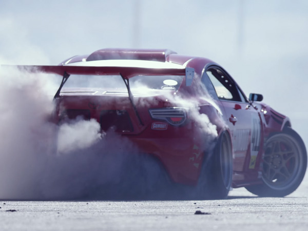 Toyota GT4586 Goes Drifting — Smokes Some Tyres 