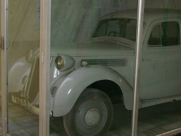 Subhash Chandra Bose’s Car Restored; Unveiled By President Pranab Mukherjee