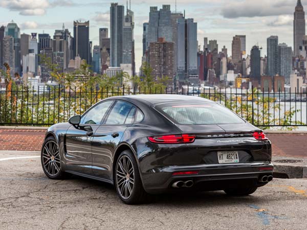 2017 Porsche Panamera India Launch In March