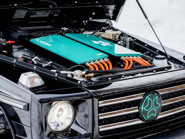 Arnold Schwarzenegger Reveals His New Electric Mercedes G-Wagen