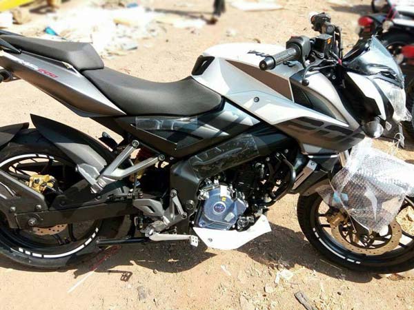 2017 Bajaj Pulsar 200NS Arrives At Dealership; India Launch In February