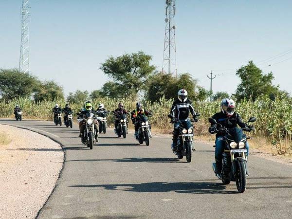 Mahindra Mojo Concludes First Ever Desert Trail