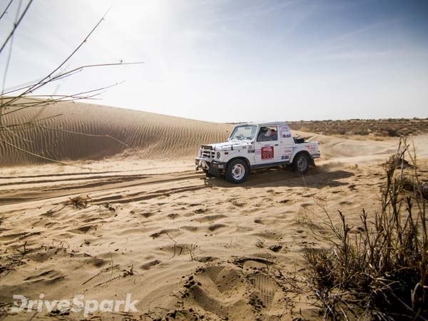 2017 Maruti Suzuki Desert Storm: Suresh Rana And CS Santosh Maintain Their Lead After Leg 4