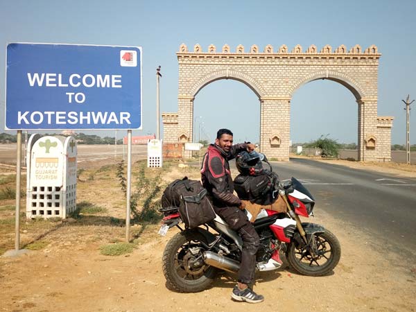 Record: Fastest East To West Ride On Mojo