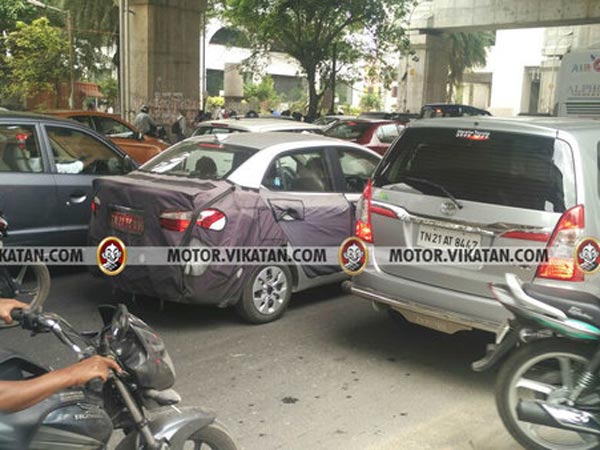 2017 Hyundai Xcent Spotted Testing Again; India Launch By March