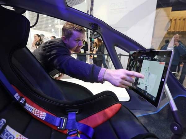 Is Dubai Looking To Launch Self Driving Hover Taxis This Year?