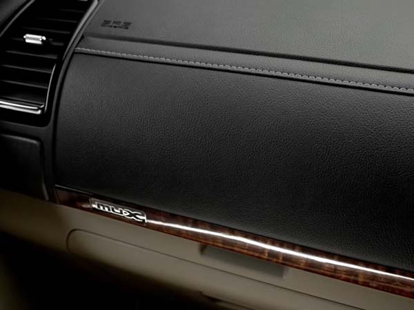 India-Bound 2017 Isuzu MU-X Facelift Teased India-Bound 2017 Isuzu MU-X Facelift Teased