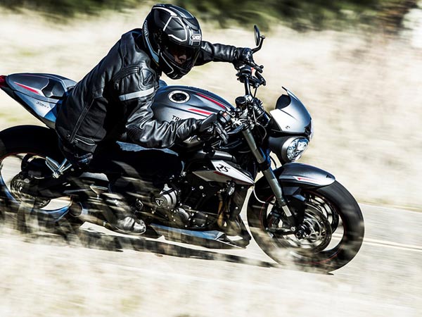 2017 Triumph Street Triple India Launch Details Revealed — Here Are The Details!