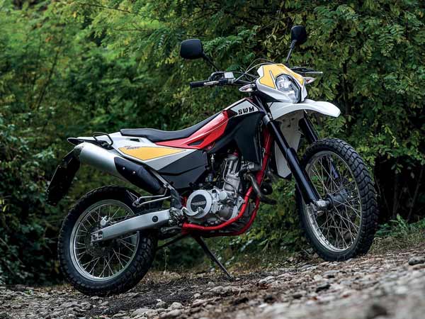 Kinetic Might Launch SWK Bikes In India