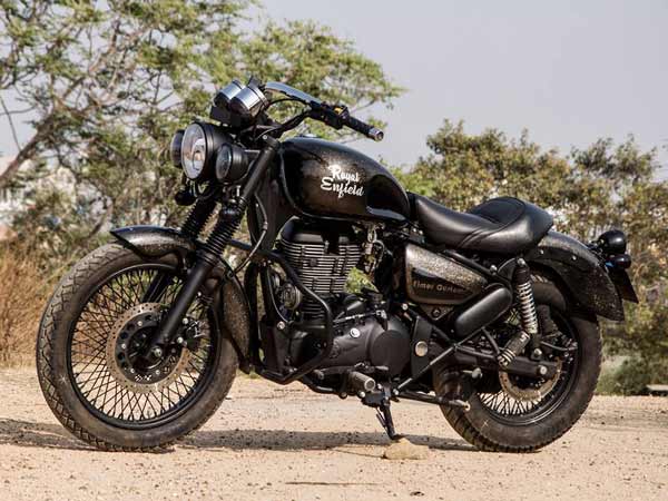 Indian Biker Build Off — EIMOR Customs vs Bulleteer Customs