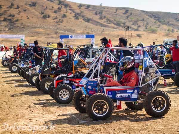 Mahindra BAJA SAEIndia 2017 Results: College Of Engineerining Pune Wins Baja, Singhad College Claims eBAJA Title