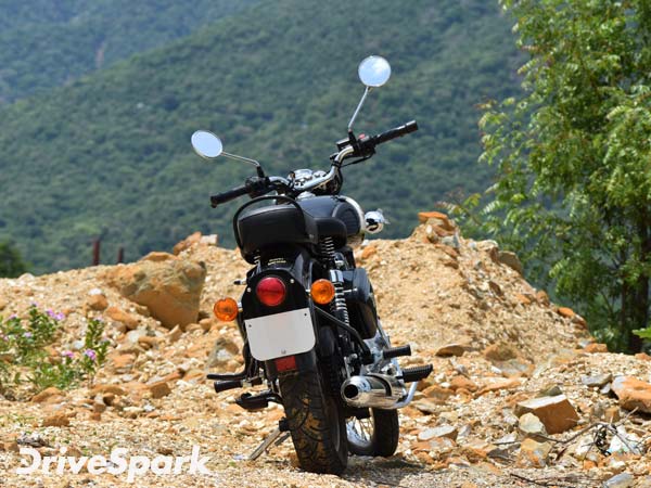 Royal Enfield 350 Overtakes Bajaj Pulsar In January Sales
