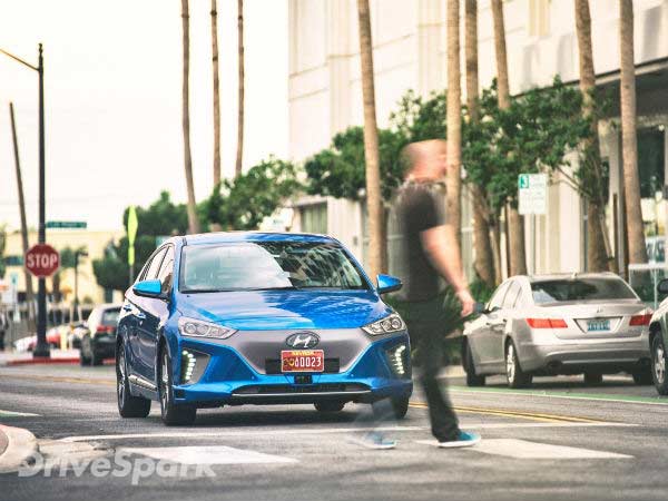 Hyundai Launches Intelligent Safety Technology Centre — Driverless Car Launch Imminent?