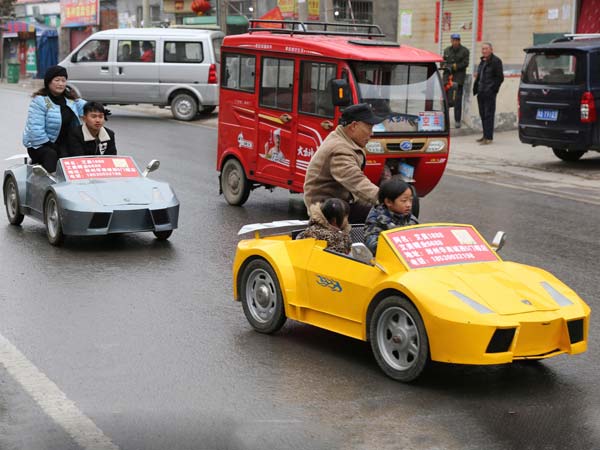 Chinese Farmer Builds Miniature Lamborghinis For Grandson