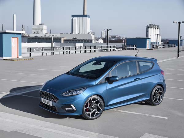 2018 Ford Fiesta ST Gets A Cylinder Less — Is it Still Powerful?