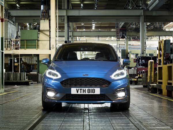 2018 Ford Fiesta ST Gets A Cylinder Less — Is it Still Powerful?