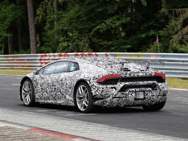 Lamborghini Huracan Performante Smashes Nurburgring Lap Record By 5 Seconds