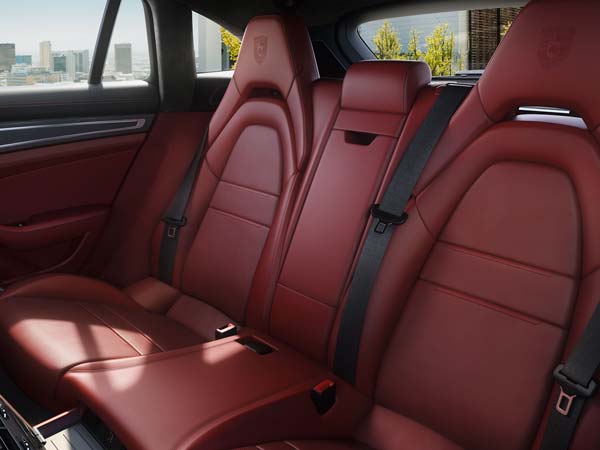 2018 Porsche Panamera Sport Turismo Unveiled