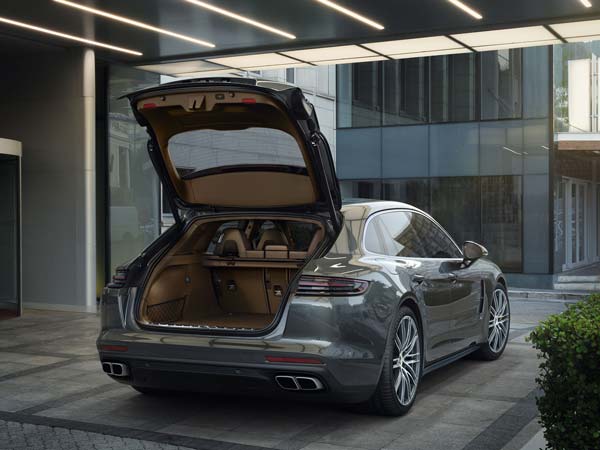 2018 Porsche Panamera Sport Turismo Unveiled