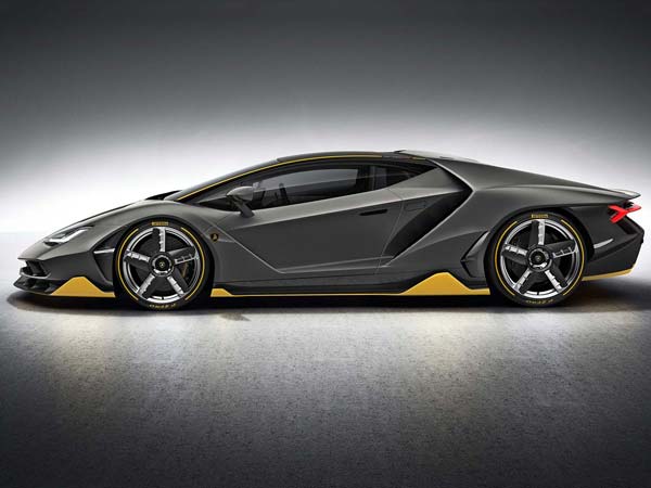 World’s First Lamborghini Centenario Delivered To Customer In UAE