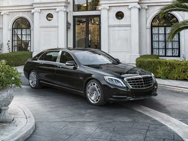 This Bengaluru Barber Owns A Fleet Of Luxury Cars, Including A Mercedes-Maybach