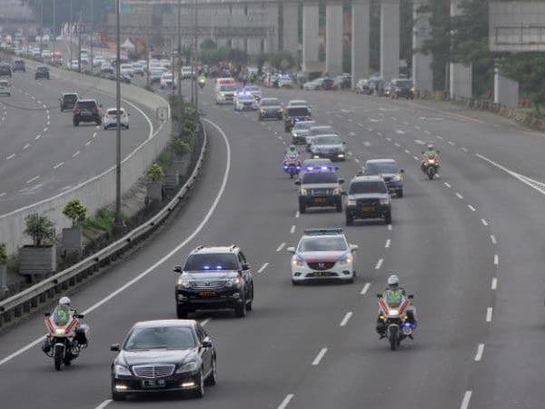 Saudi King Salman’s Luggage On Asia Trip