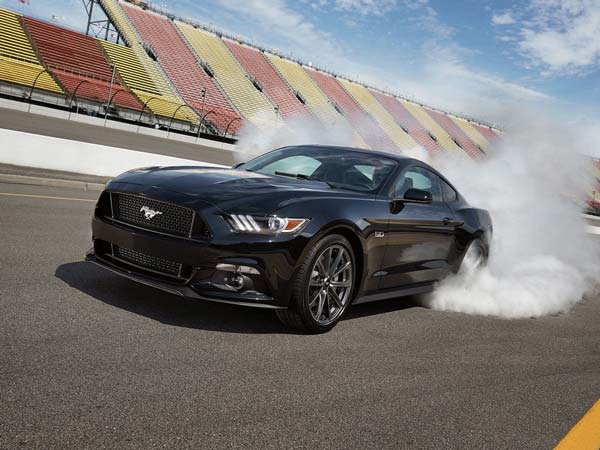 Five Sports Car Features Which Does Not Improve Performance