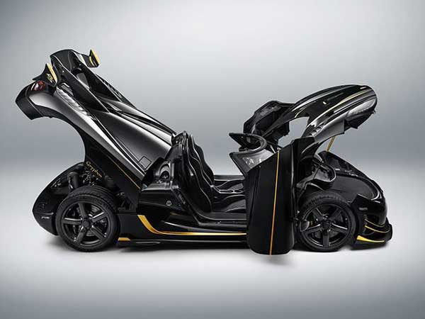 Koenigsegg's First Customer Regeras — Will It Prove Its Worth?