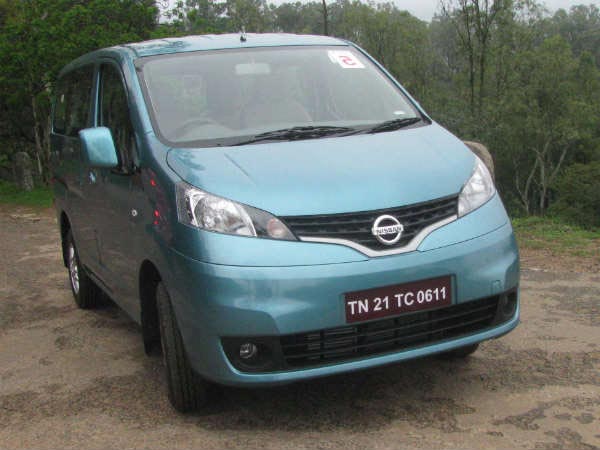 Nissan Dealer Ends Up Paying Customer For Being Dishonest