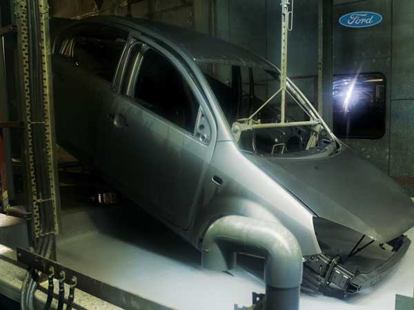 Mahindra & Ford May Tie-Up To Produce Passenger Vehicles