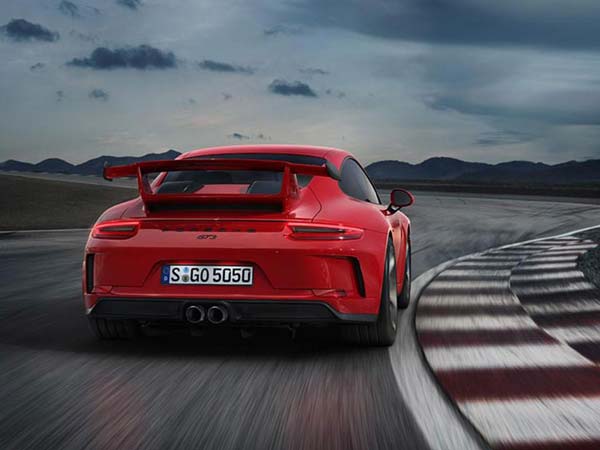 Geneva Motor Show: 2018 Porsche 911 GT3 Unveiled