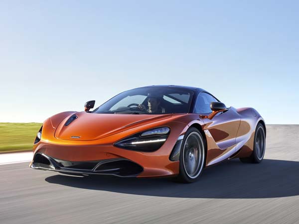 2017 Geneva Motor Show: McLaren 720S Revealed