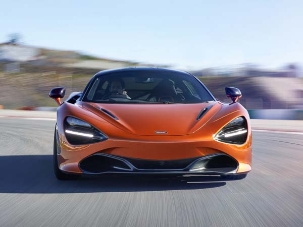 2017 Geneva Motor Show: McLaren 720S Revealed