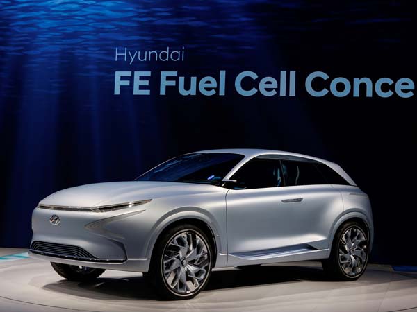 Hyundai FE Fuel Cell Concept Revealed At The 2017 Geneva Motor Show