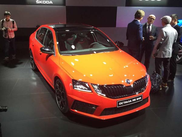 2017 Geneva Motor Show: Most powerful Skoda Octavia Revealed — vRS 245