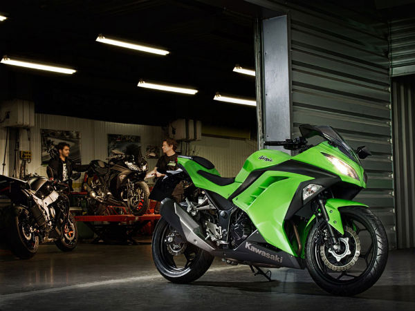 Kawasaki Plans For A Four-Cylinder Quarter-Litre Motorcycle — A New Ninja?