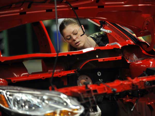 Ford Increases Recruiting And Training Of Woman Engineers In Asia-Pacific Region