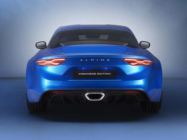 2017 Geneva Motor Show: Alpine Unveils The A110 Berlinette