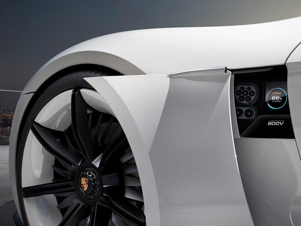 Porsche Considering All Electric Macan SUV & 911 Hybrid